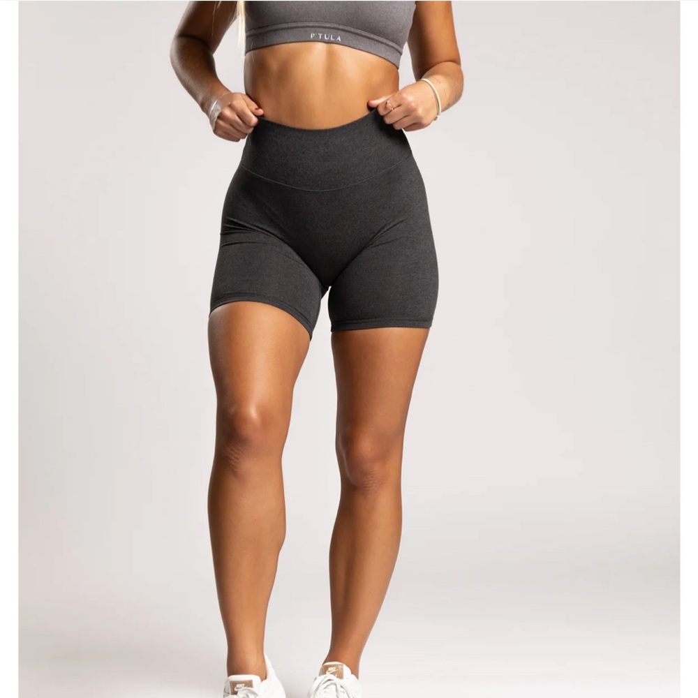 P'tula Gray High-Waisted Bike Shorts